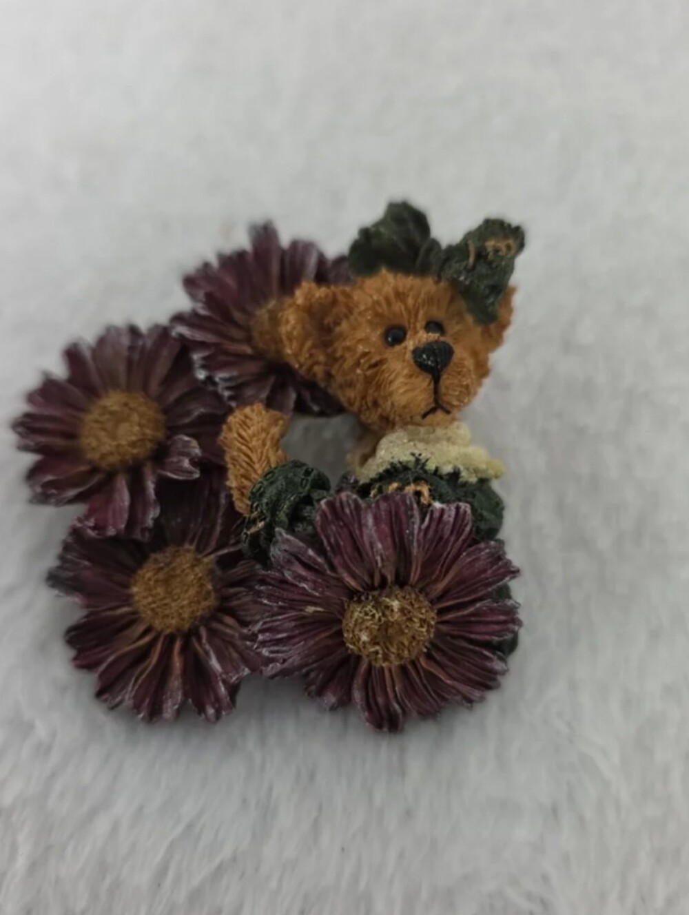 Boyds Bears Resin Lapel Pin Retired Vintage Floral Collection-Cryssie 1998
